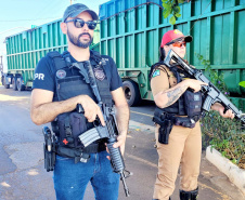 Polícias Civil e Militar apreendem mil caixas de cigarros contrabandeados no norte do Paraná