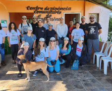 Portos do Paraná comanda mutirão de limpeza de resíduos sólidos na ilha de Eufrasina