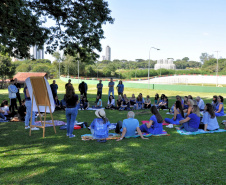 Universidades estaduais vão mapear estudantes paranaenses com autismo