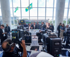 Coletiva segurança escola