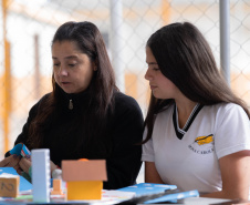 Plataforma Leia Paraná completa dois meses de lançamento e reforça hábito da leitura entre alunos da rede estadual