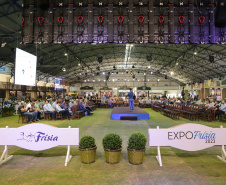 O governador Carlos Massa Ratinho Junior participou da abertura da ExpoFrísia, em Carambeí.