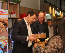 O governador Carlos Massa Ratinho Junior participou da abertura da ExpoFrísia, em Carambeí.