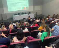  Seminário da Saúde recebe representante da ONU para debater gravidez e paternidade na adolescência