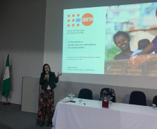  Seminário da Saúde recebe representante da ONU para debater gravidez e paternidade na adolescência