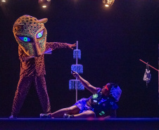 Musical Itan e Tal volta ao Guairinha no mês de maio pelo projeto Crianças no Teatro