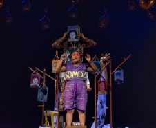Musical Itan e Tal volta ao Guairinha no mês de maio pelo projeto Crianças no Teatro