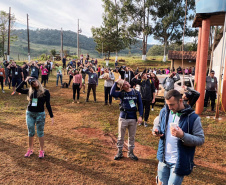 Após reunir centenas de pessoas em Campo Mourão, Caminhadas na Natureza segue para Ortigueira