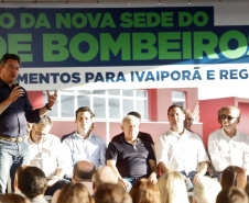 Com um investimento de R$ 8,5 milhões do Governo do Estado, foi inaugurada a nova sede do 1° Subgrupamento de Bombeiros Independente (SGBI) de Ivaiporã nesta quinta-feira (04), data que também marca o Dia Internacional do Bombeiro. O evento contou com a presença do governador Carlos Massa Ratinho Junior, que também anunciou a conclusão da nova Estação de Tratamento de Esgoto da Sanepar na cidade, além de uma série de novos investimentos que beneficiam toda a região do Vale do Ivaí.