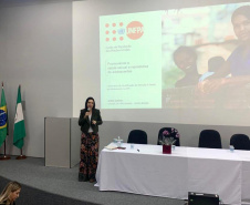  Seminário da Saúde recebe representante da ONU para debater gravidez e paternidade na adolescência