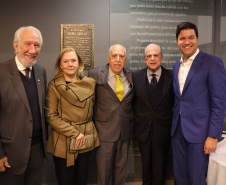 O governador em exercício Darci Piana  participa da premiação do III Ranking das 100 Maiores Sociedades Anônomas do Paraná.