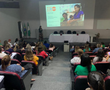  Seminário da Saúde recebe representante da ONU para debater gravidez e paternidade na adolescência