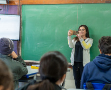 Reconhecimento facial na chamada chega a 1,6 mil colégios da rede estadual