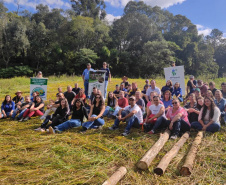 IDR-Paraná investe em projeto para manter o jovem no campo