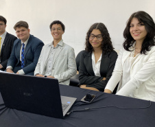 Júri simulado engaja estudantes ao estimular estudo das leis e Direitos Humanos em colégio estadual