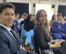 Júri simulado engaja estudantes ao estimular estudo das leis e Direitos Humanos em colégio estadual