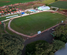 Desde que foi reformada, ampliada e entregue, em outubro do ano passado, a Praça Antônio Geraldo Mendes tornou-se ponto de encontro para os moradores de Leópolis, município de 4.145 habitantes no Norte do Paraná.