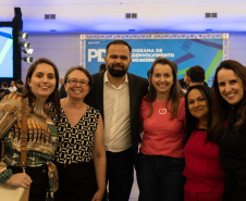 Aula inaugural em Foz do Iguaçu marca início do PDE para dois mil professores da rede estadual