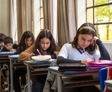 Alunos de Robótica se destacam na primeira Prova Paraná de 2023, com quase 70% de acertos no ensino médio