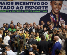 incentico ao esporte