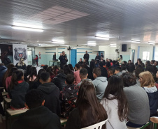 PPPR aplica projeto preventivo contra o crime e a violência em escolas estaduais de Laranjeiras do Sul