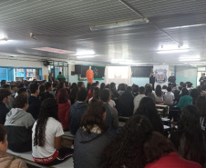 PPPR aplica projeto preventivo contra o crime e a violência em escolas estaduais de Laranjeiras do Sul