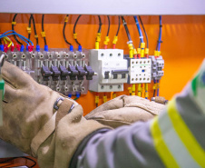 Profissionais responsáveis por planejamento e execução de projetos elétricos participam de encontro com a Copel