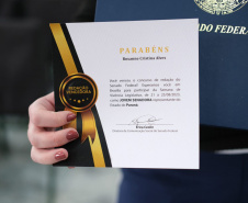 Estudante de Curitiba da rede estadual representa o Paraná no concurso Jovem Senador
