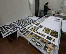 Museu da Imagem e do Som do Paraná resgata e cataloga acervo do extinto estúdio Foto Brasil