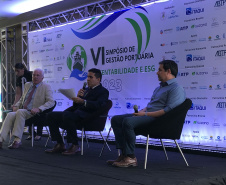 Portos do Paraná apresenta ações premiadas na área ambiental em evento portuário
