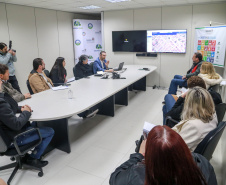 Técnicos de 16 municípios do Paraná vão passar por um treinamento, entre segunda e sexta-feira (19 e 23 ) para aprenderem a trabalhar com um software de georreferenciamento, adquirido pelo Governo do Estado.