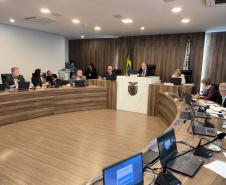 Saúde presta contas ao Legislativo com destaque para metas anuais cumpridas já no primeiro quadrimestre