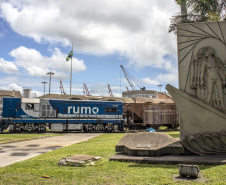  Aumenta o transporte de cargas pela ferrovia até o Porto de Paranaguá