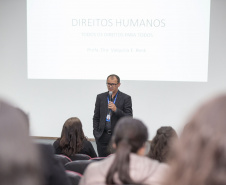 Tecpar e Seju promovem capacitTecpar e Seju promovem capacitação em Direitos Humanos para colaboradores do institutoação em Direitos Humanos para colaboradores do instituto