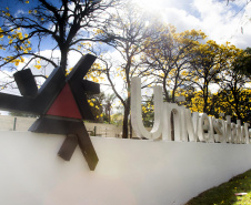 Universidades abrem inscrições para contratação temporária de 174 vagas no ensino superior
