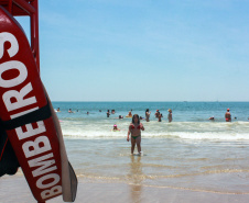 Paraná adere ao movimento “Go, Blue”, que alerta sobre prevenção de afogamentos no Brasil