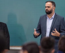 Começam as aulas do segundo semestre em toda a rede estadual de ensino