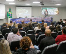 Seminário Controla Paraná reúne cerca de 80 representantes de sete municípios do Litoral