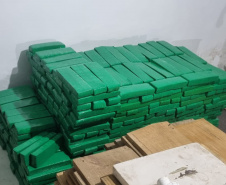 Polícia Militar apreende mais de setecentos quilos de maconha em Curitiba