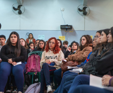 Seed-PR promove ação de conscientização sobre o racismo no Colégio Estadual Professor Lysímaco Ferreira da Costa