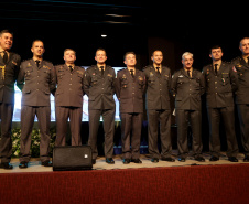 O governador em exercício Darci Piana participou nesta segunda (24) no Museu Oscar Niemeyer, em Curitiba, da formatura de 35 oficiais da Polícia Militar e do Corpo de Bombeiros no Curso Superior de Polícia