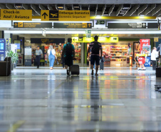 Movimento no Aeroporto de Curitiba cresce quase 60% em 2022, segunda maior variação do País
