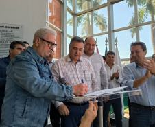 Expandindo acesso a atendimento especializado, secretário assina ordem de serviço do AME de Cianorte
