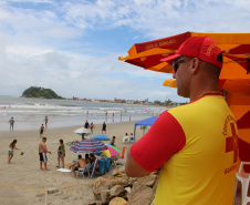 Paraná adere ao movimento “Go, Blue”, que alerta sobre prevenção de afogamentos no Brasil