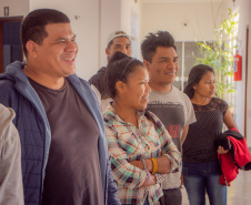 Calouros indígenas da UEPG fazem atividade para conhecer a instituição 