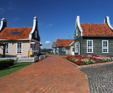 TURISMO