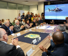 Vice Governador Darci Piana participa  de encontro com os parceiros envolvidos na retomada do Serviço Aeromédico da PRF no Paraná - Foto: Ari Dias/AEN