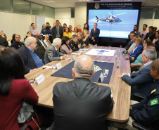 Vice Governador Darci Piana participa  de encontro com os parceiros envolvidos na retomada do Serviço Aeromédico da PRF no Paraná - Foto: Ari Dias/AEN