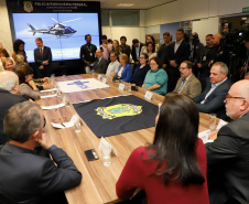 Vice Governador Darci Piana participa  de encontro com os parceiros envolvidos na retomada do Serviço Aeromédico da PRF no Paraná - Foto: Ari Dias/AEN
