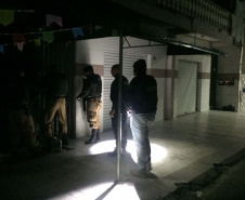 Polícia Militar deflagra operação contra o tráfico de drogas em bairro de Curitiba